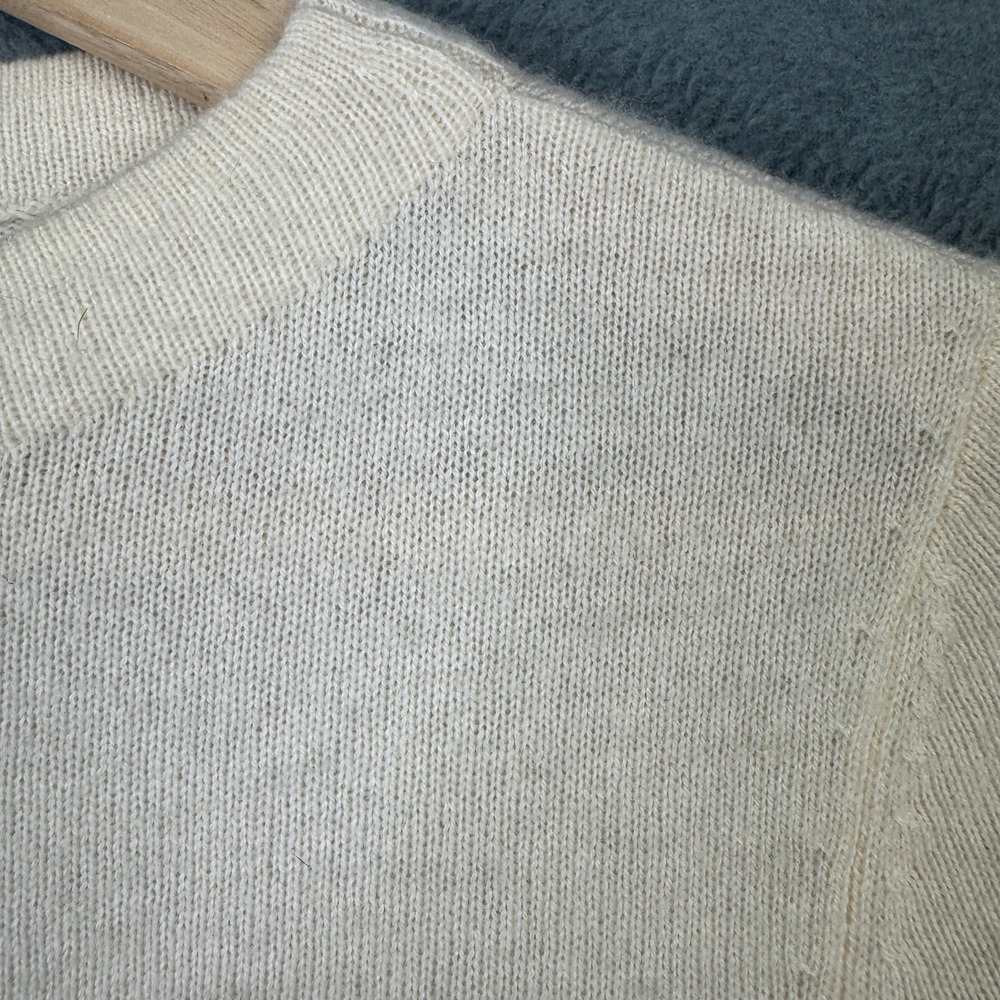 Talbots Petites Audrey 100% Cashmere Sweater Ivory 3/4 Sleeve Crew Neck Size SP - Picture 3 of 7